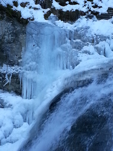 La Cascade de Nyon et ses statactites, Collection Haute Savoie 24